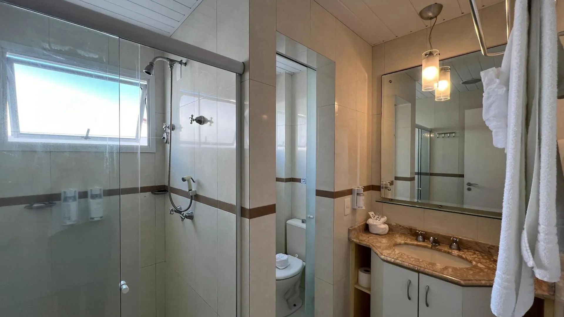 Bombinhas Blue Suites 3*,  Brésil